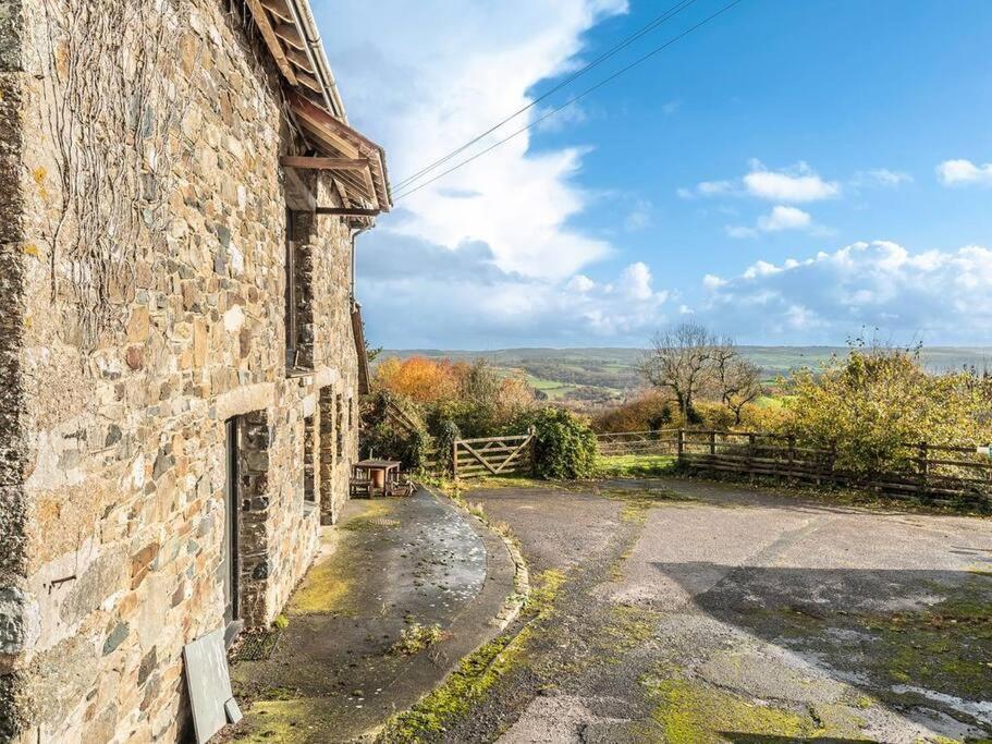 فيلا The Dairy - Quaint 1Br In Dartmoor National Park Hennock المظهر الخارجي الصورة